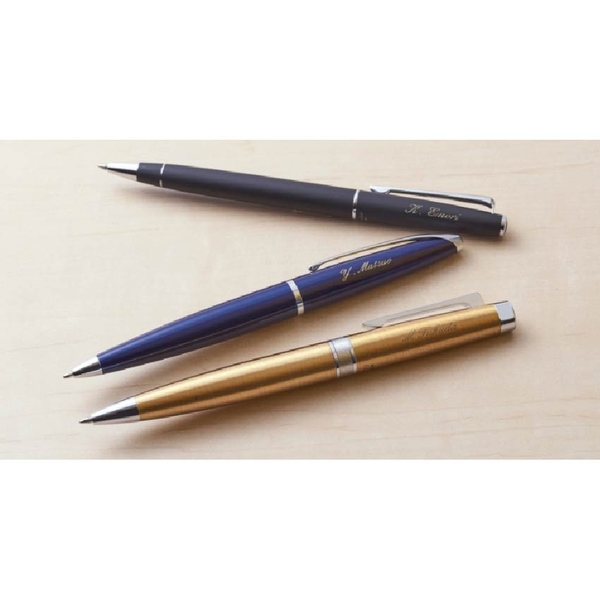 【ハンズビー武蔵小杉東急スクエア店】筆記具名入れサービス